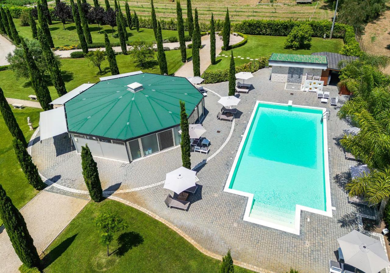 Casale Delle Ronde B&B Latina Exteriör bild