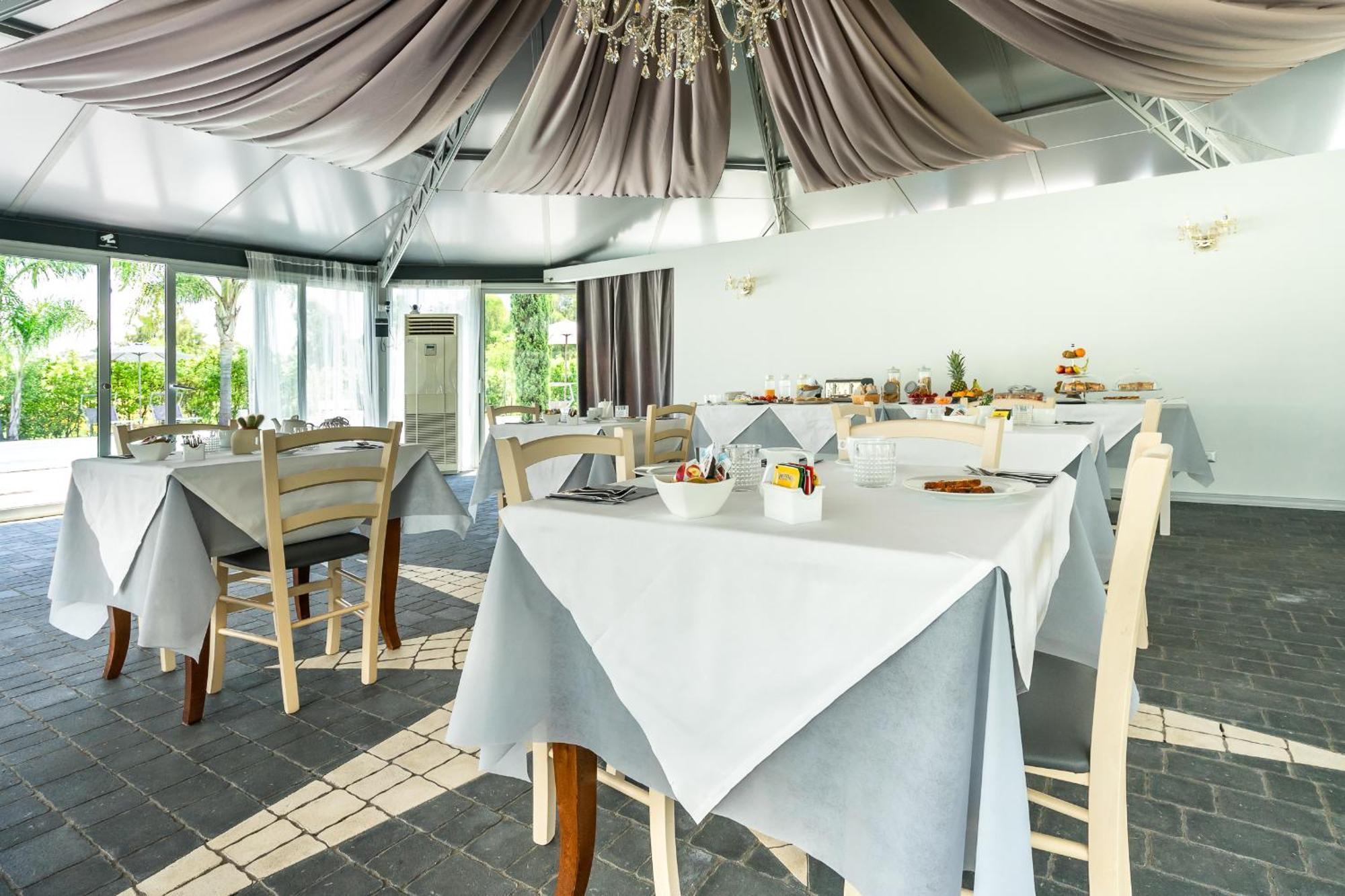 Casale Delle Ronde B&B Latina Exteriör bild
