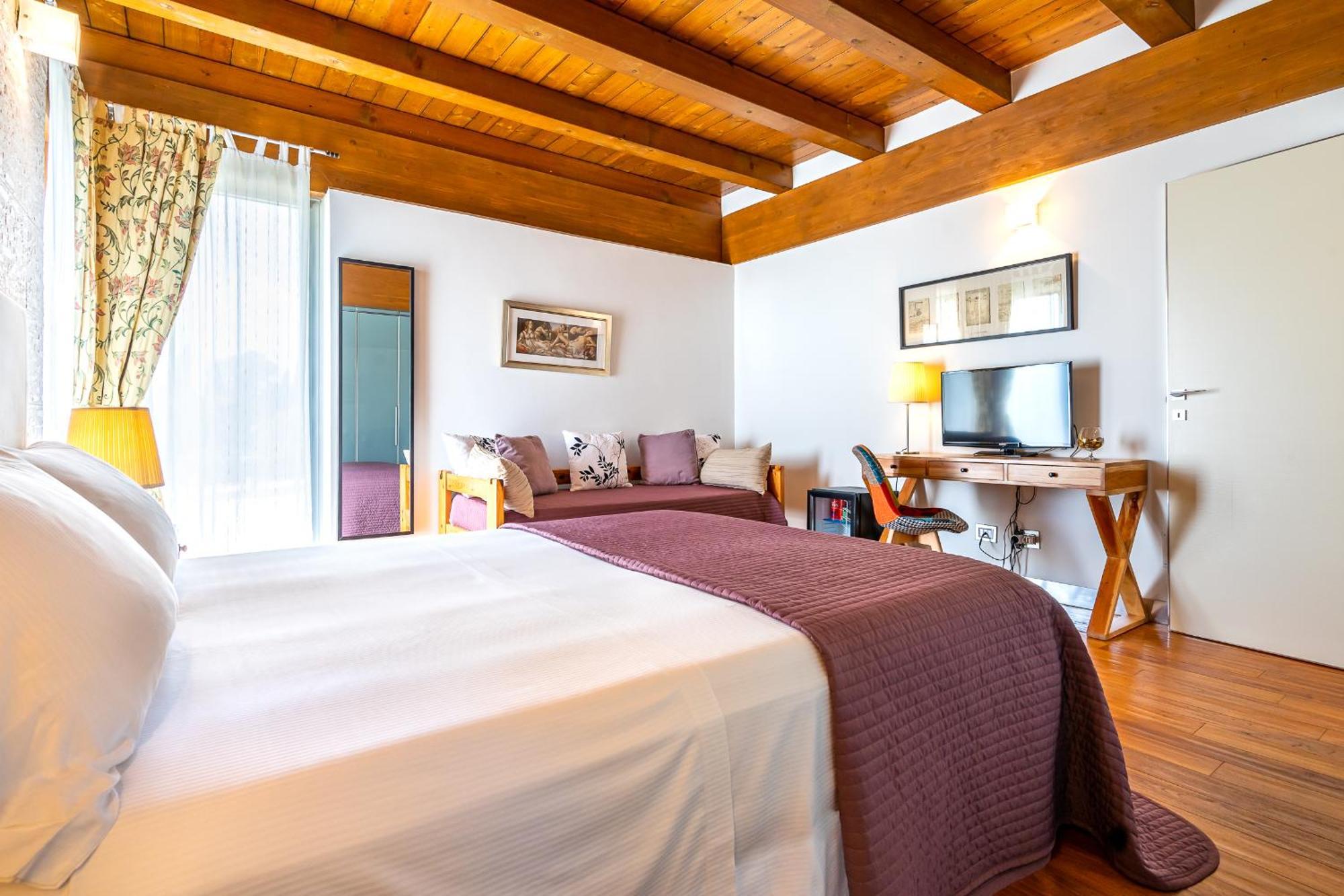 Casale Delle Ronde B&B Latina Exteriör bild